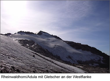 Rheinwaldhorn/Adula mit Gletscher an der Westflanke